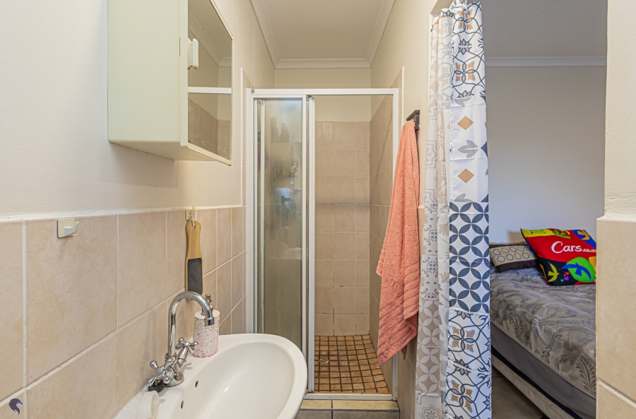 4 Bedroom Property for Sale in Country Club Western Cape